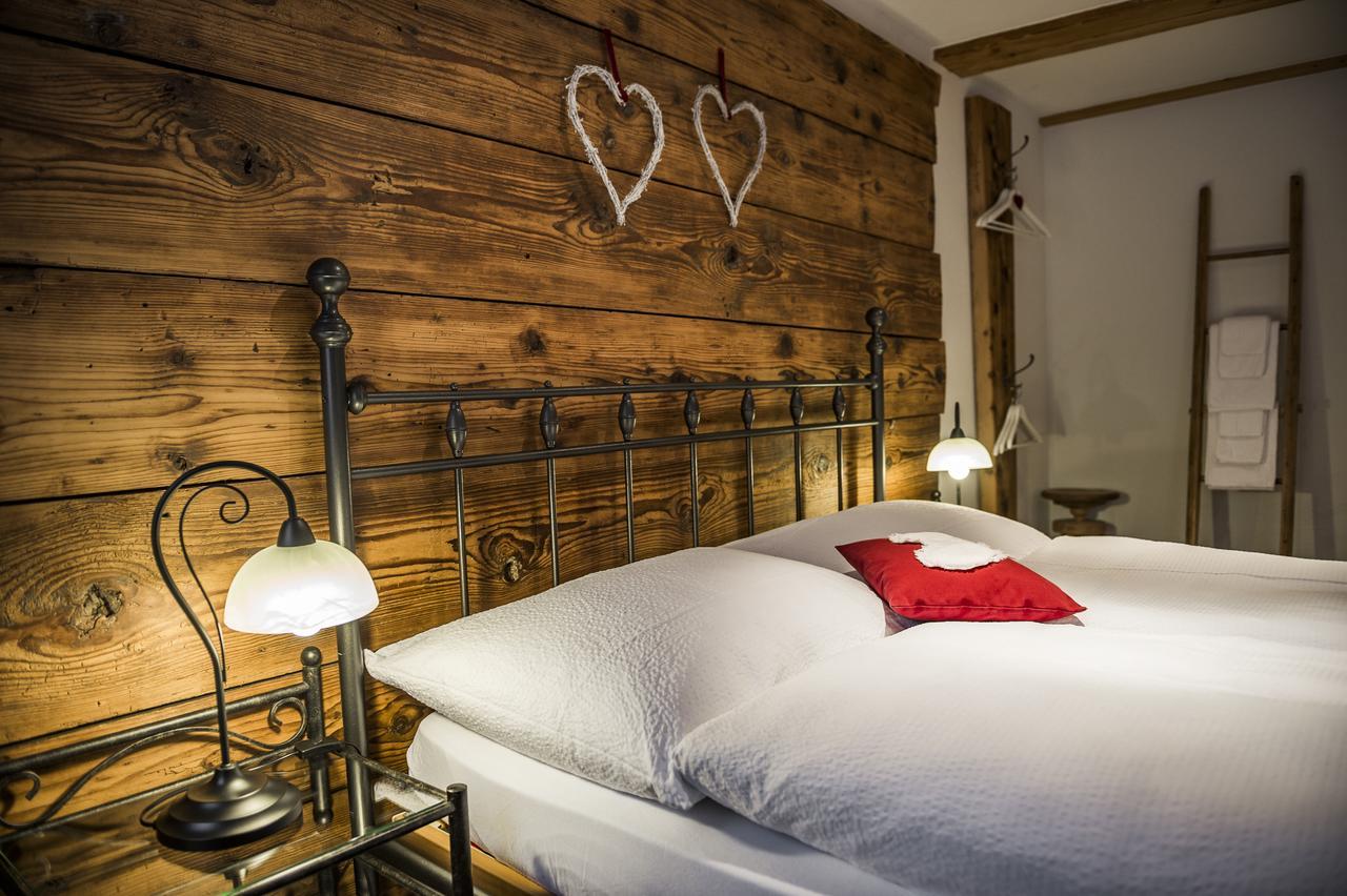 B3 Boutique-Bed&Breakfast Gsteigwiler Exteriér fotografie