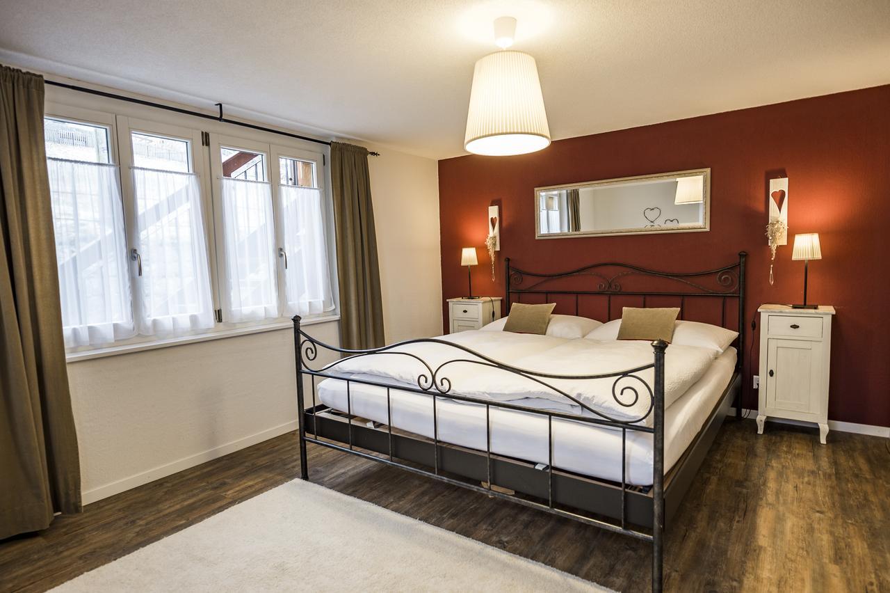 B3 Boutique-Bed&Breakfast Gsteigwiler Exteriér fotografie